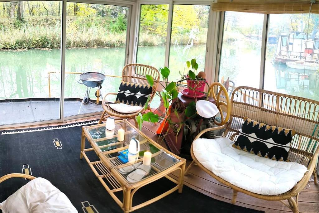 Insolite Peniche Amazonie Canal Du Midi Gardouch 외부 사진